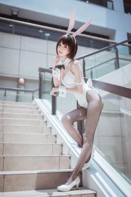 亚洲av无码国产综合专区按摩师_DVD国语在线观看