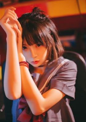 女人毛片A毛片久久人人_国产剧手机在线观看